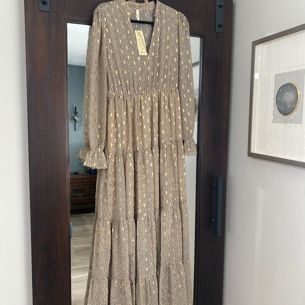 Elan Long sleeve metallic print dress- M